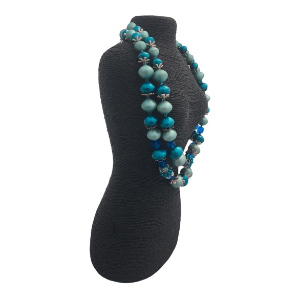 Retro Double Strand Necklace w/ Matching Earrings - Picture 2 of 4